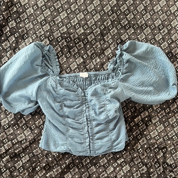 Slenna Sky Blouse - Picture 1 of 5